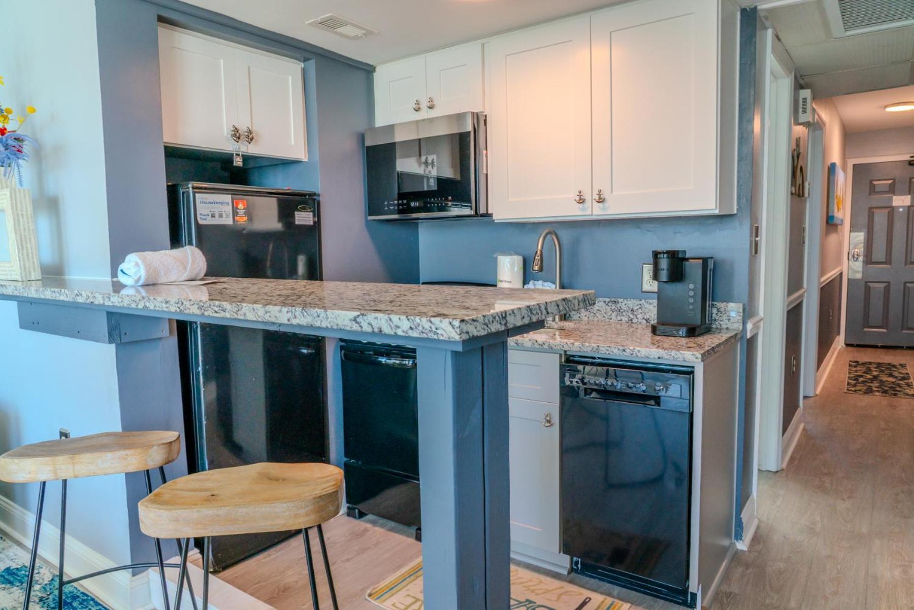Ocean View Double Suite! Sleeps 4 Meridian Plaza 705 マートルビーチ エクステリア 写真